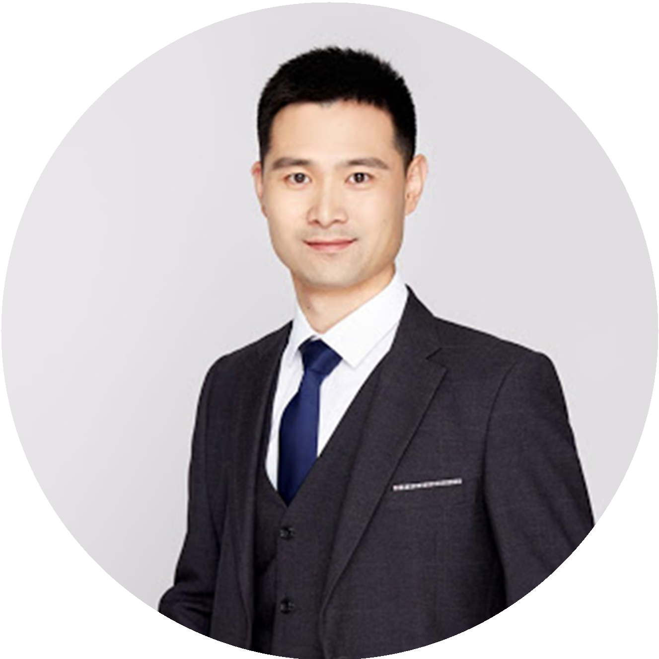 Ross Luo Headshot Ross Luo Headshot